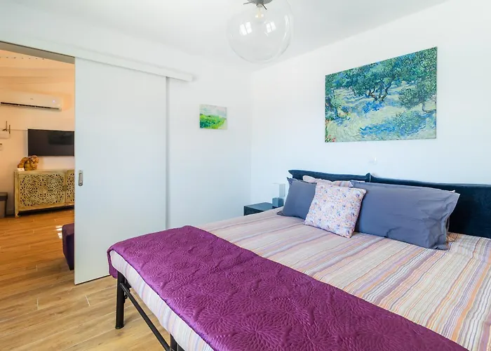 Villaluminosa Spartylas